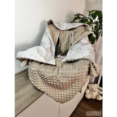 HORDOZÓ TAKARÓ SZIVÁRVÁNYOS MACI MINKY_mogyoró