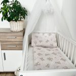 Szivárványos maci mintával rózsaszín 2 részes babaágynemű szett – 100% pamut, 140x90 + 40x50