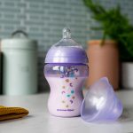 Tommee Tippee cumisüveg Advenced anti colic 260 ml / GIRL